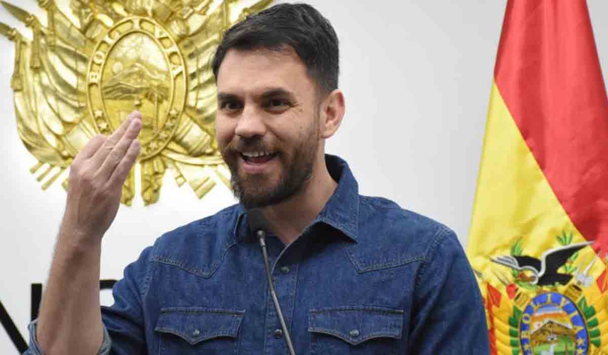 MINISTRO DE GOBIERNO NO DESCARTA RECURRIR A LAS FFAA