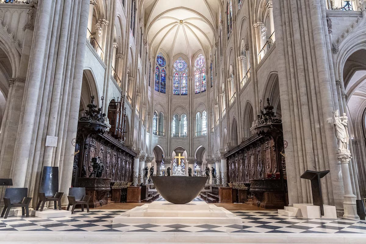 LA CATEDRAL DE NOTRE DAME RESTAURADA TRAS EL DEVASTADOR INCENDIO DE 2019