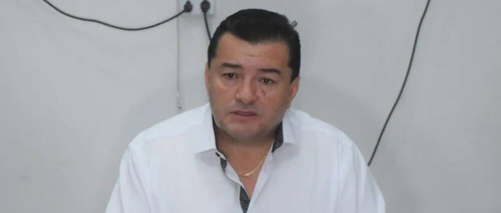 “LÍNEA QUE ESTÉ ABUSANDO AL COBRAR BS 3, SERÁ SANCIONADA”, ADVIERTE EL ALCALDE