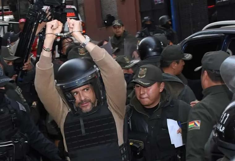 A EVO SE LE TERMINA SU «SUEÑO ENFERMIZO» DE BUSCAR LA REELECCIÓN INDEFINIDA DICE CAMACHO