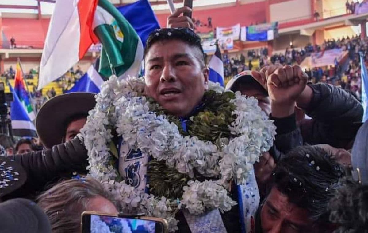TSE RECONOCE A GROVER GARCIA COMO JEFE DEL MAS, DEJANDO DE LADO A EVO