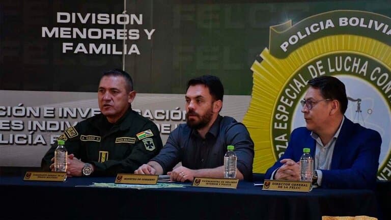 MINISTRO PRESENTA COMO ‘ORGANIZACIÓN CRIMINAL Y ‘SECUESTRADORES’ A DETENIDOS EN MAIRANA