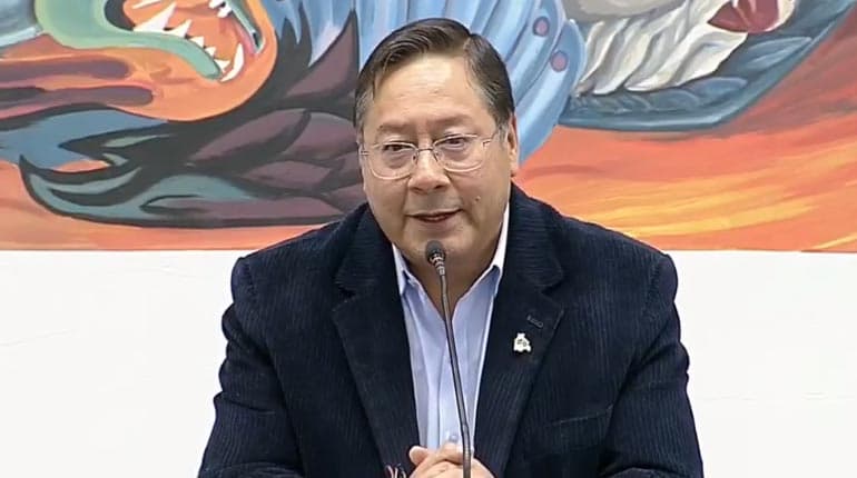 «NI MIS HIJOS, NI MI FAMILIA, NI YO SOMOS CORRUPTOS» DIJO ARCE
