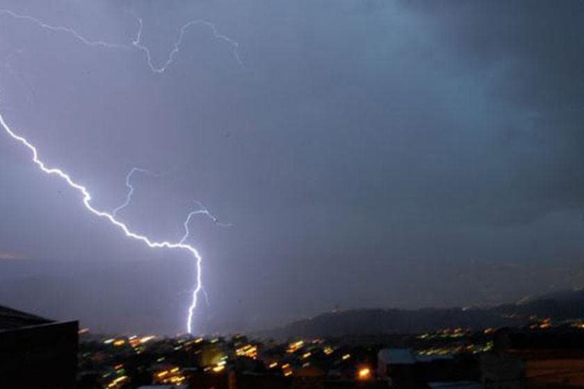 TORMENTAS ELÉCTRICAS CAUSAN LA MUERTE DE 29 CABEZAS DE GANADO EN POTOSÍ