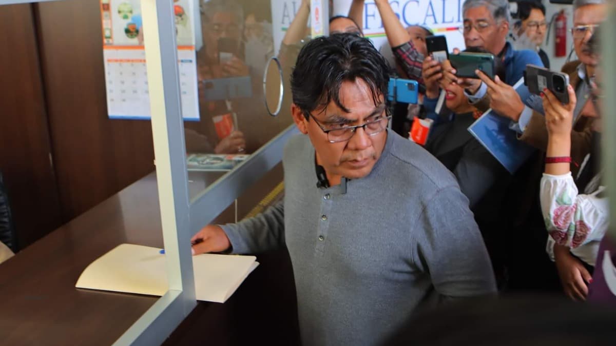 DIPUTADO PRESENTA DENUNCIA CONTRA HIJOS DEL PRESIDENTE POR ENRIQUECIMIENTO ILÍCITO