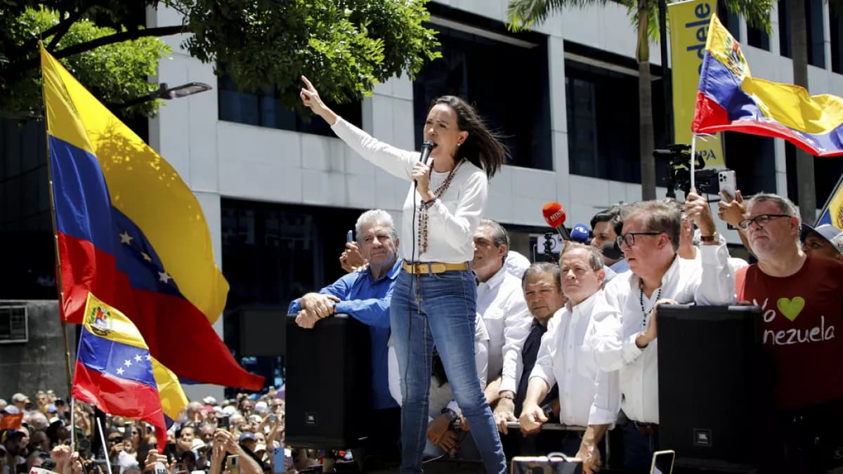 MARÍA CORINA MACHADO FUE SECUESTRADA POR NICOLÁS MADURO