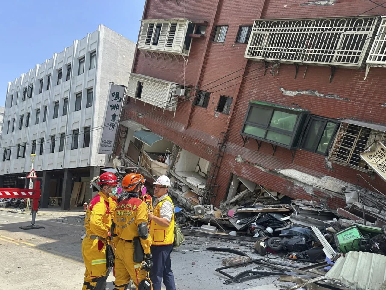 UN TERREMOTO DE MAGNITUD 6,4 SACUDIÓ EL SUR DE TAIWÁN DEJO HERIDOS Y DAÑOS ESTRUCTURALES