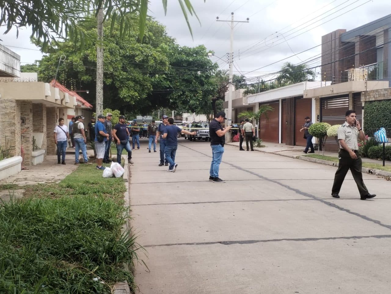 UN POLICÍA FUE ACRIBILLADO EN SU VEHÍCULO EN LA ZONA NORTE DE SANTA CRUZ