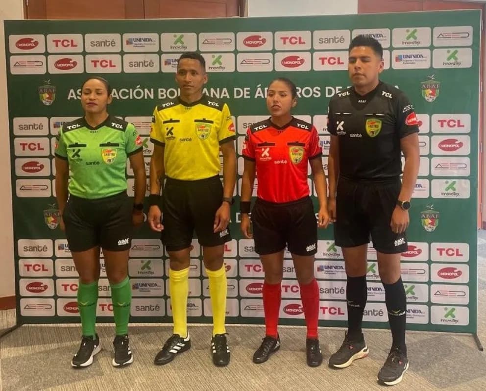 LOS ÁRBITROS VESTIRÁN DE ROJO, AMARILLO Y VERDE COMO HOMENAJE A BOLIVIA Y A LA FBF