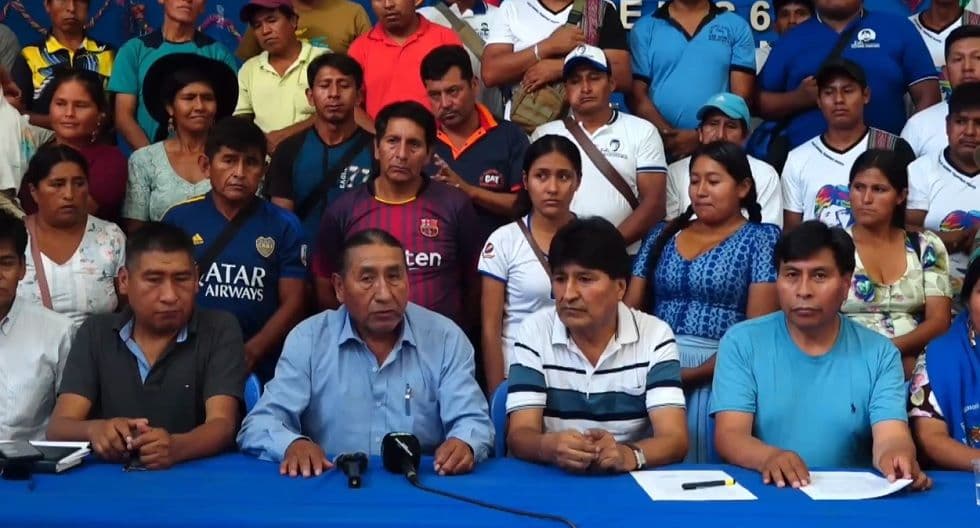 EVO MORALES FIRMA ALIANZA CON FRENTE PARA LA VICTORIA PARA IR COMO CANDIDATO