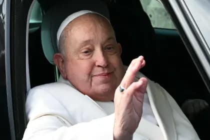 EL CUADRO CLÍNICO DEL PAPA “ES COMPLEJO” Y REQUERIRÁ “UNA HOSPITALIZACIÓN ADECUADA”