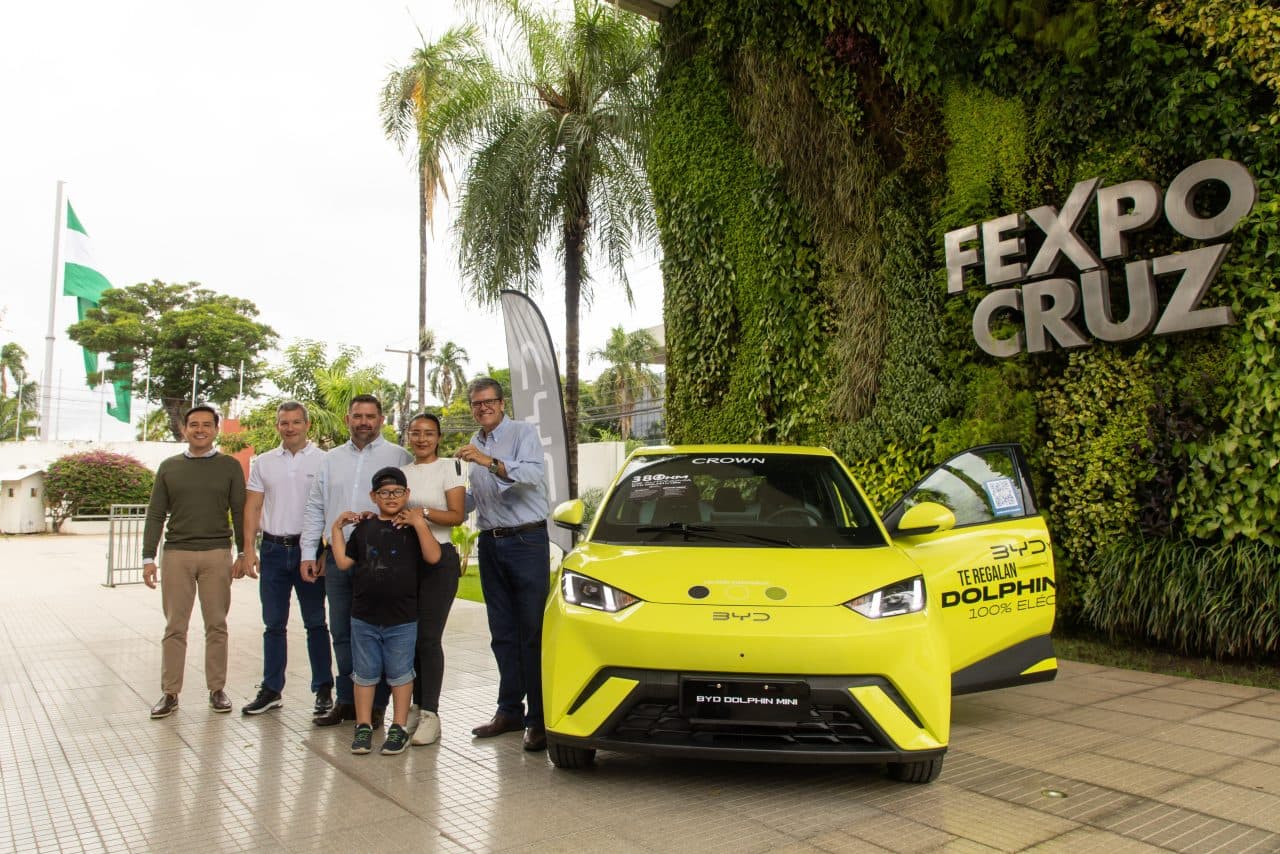 EXPOAUTO Y BYD ENTREGAN COMO PREMIO UN AUTO ELÉCTRICO 0KM