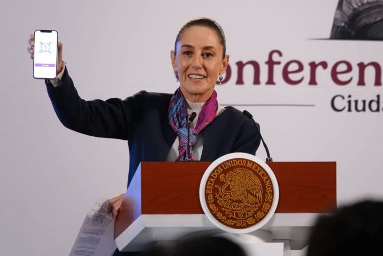 HACKEAN CELULAR DE LA PRESIDENTE DE MEXICO TRAS EL TRASLADO DE NARCOS A EEUU