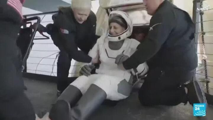 REGRESAN ASTRONAUTAS TRAS PASAR NUEVE MESES VARADOS EN EL ESPACIO