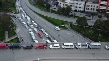 ARCE ANUNCIA 120 CISTERNAS POR DÍA PARA ACABAR CON LAS FILAS