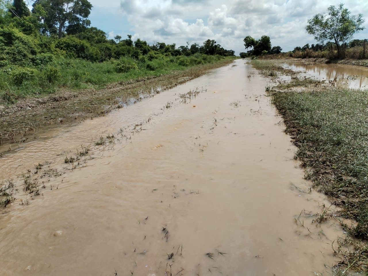 CUATRO CAÑADAS SE DECLARA EN ZONA DE DESASTRE POR EL DESBORDE DEL RÍO GRANDE