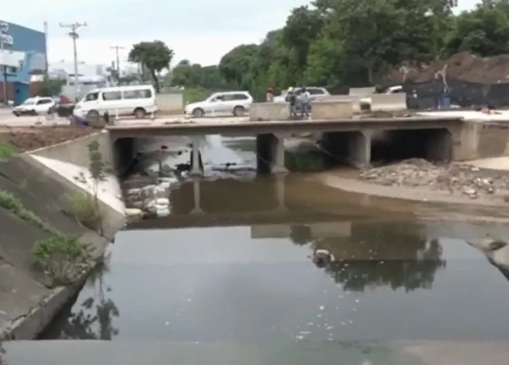 HALLAN CUERPO SIN VIDA EN UN CANAL DE DRENAJE