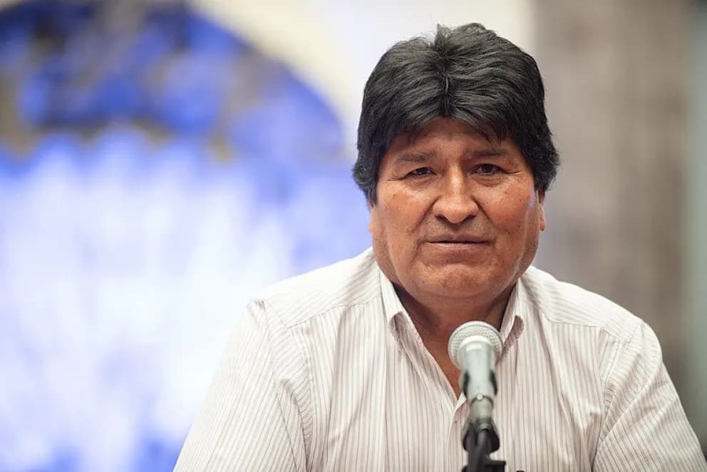 EVO RESPONDE «NO PUEDE LAVARSE LAS MANOS INDICANDO QUE NO ERA MINISTRO DE HIDROCARBUROS» EVO