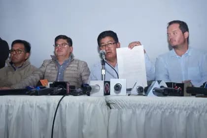 GOBIERNO SE PONE PLAZO HASTA EL 31 DE MARZO PARA NORMALIZAR DIÉSEL Y GASOLINA