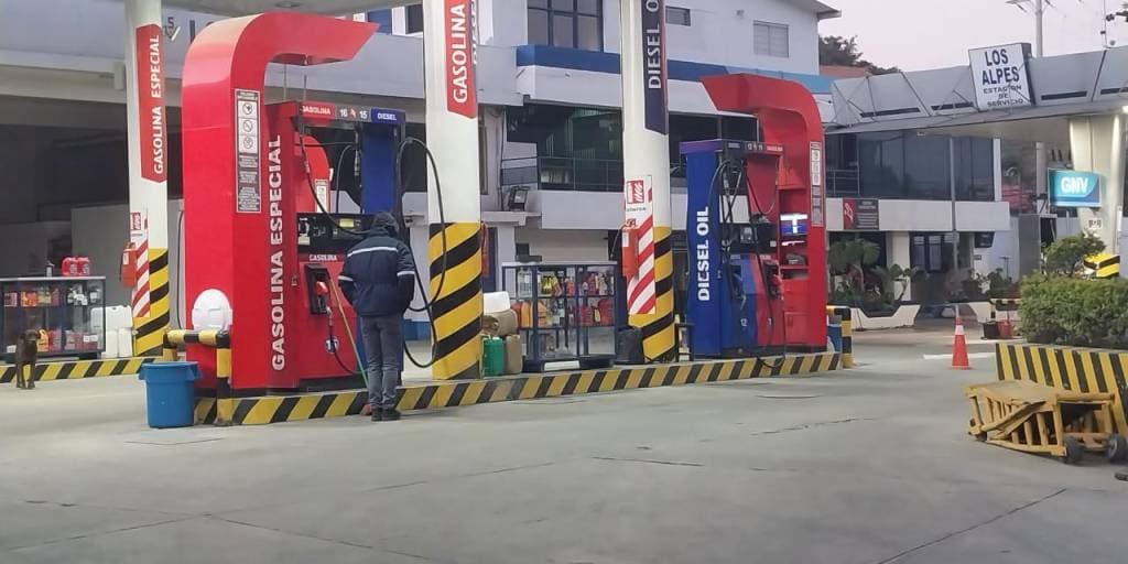 ASOSUR PIDE DEROGAR DISPOSICIÓN QUE IMPIDE A PRIVADOS VENDER COMBUSTIBLE IMPORTADO