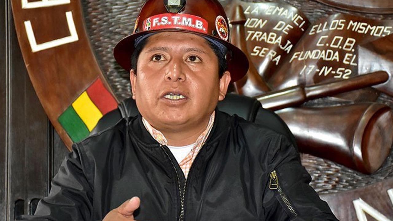 HUARACHI RECONOCE FIN DE CICLO EN LA COB Y ANTICIPA QUE SE CONVOCARÁ CONGRESO