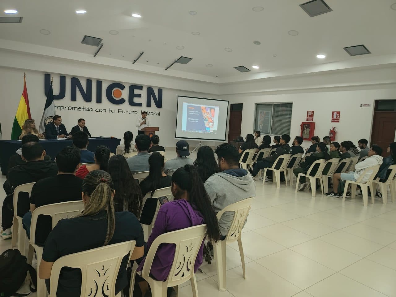 UNICEN LANZA DIPLOMADO EN FISIOTERAPIA ESTÉTICA Y DERMATOFUNCIÓN