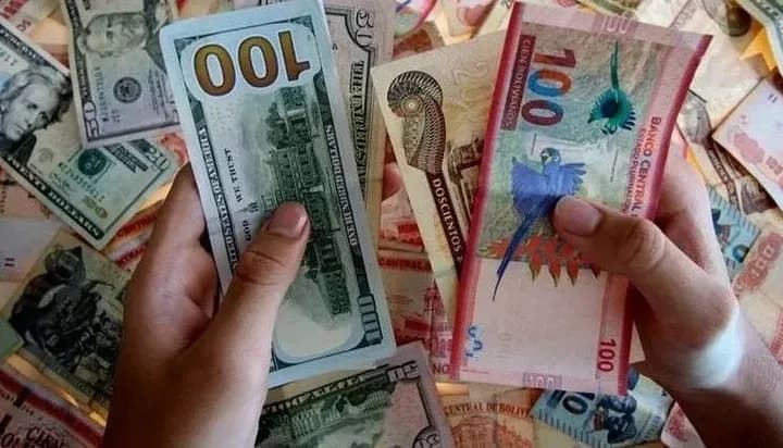 EL DÓLAR ESTA MÁS CARO EN EL MERCADO PARALELO