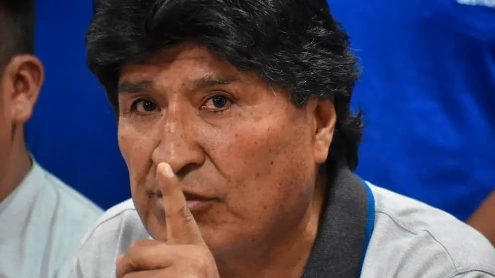JUEZ DEJA SIN EFECTO ORDEN DE APREHENSIÓN CONTRA EVO