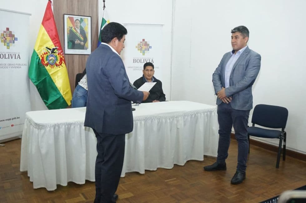 CRISTIAN MAMANI ASUME COMO DIRECTOR DE LA ATT
