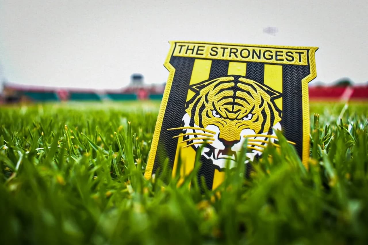 THE STRONGEST CONMEMORA SUS 117 ANIVERSARIO DE FUNDACIÓN SIN MOTIVOS PARA CELEBRAR