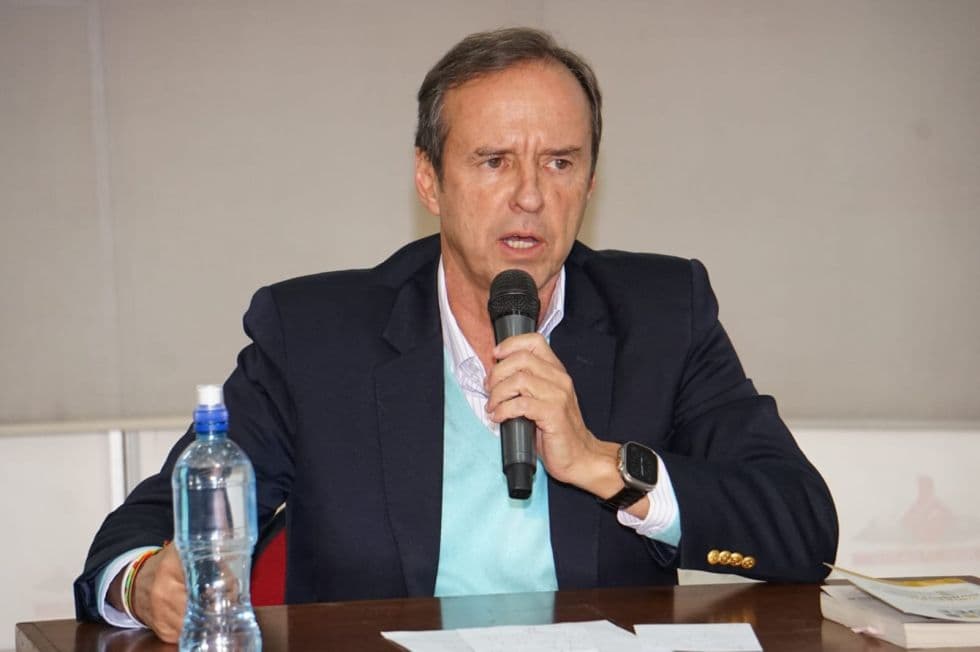 “SIGO SIENDO PARTE DEL BLOQUE, VEO UNA MANIOBRA PARA EXCLUIRME” DICE TUTO QUIROGA