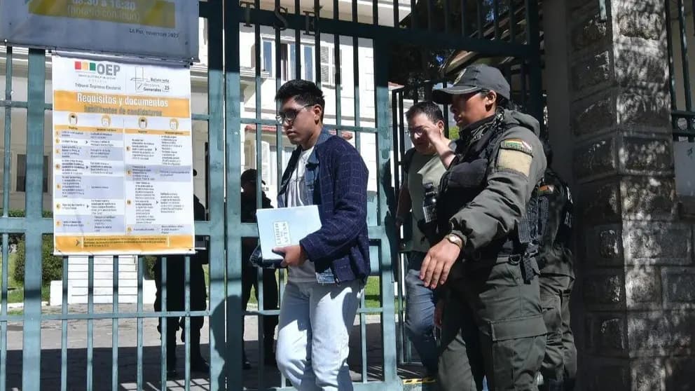 TCP NOTIFICA AL TSE CON LA SENTENCIA QUE DECLARA INCONSTITUCIONAL LA REELECCIÓN