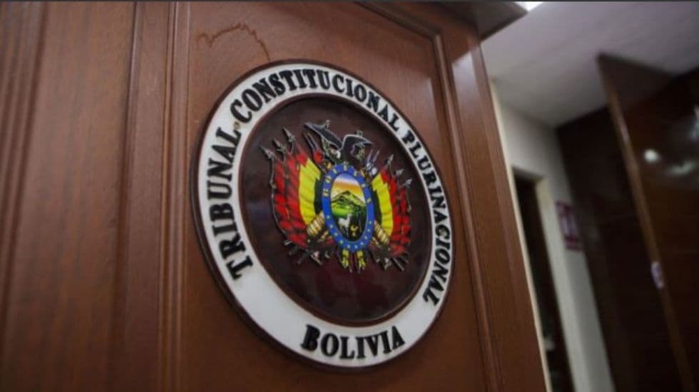EL TCP DECLARÓ INCONSTITUCIONAL LA REELECCIÓN CONTINUA Y DISCONTINUA