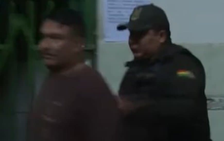 FINGIÓ SU PROPIO SECUESTRO PARA NO CASARSE Y ESTABA ESCONDIDO EN UN ALOJAMIENTO
