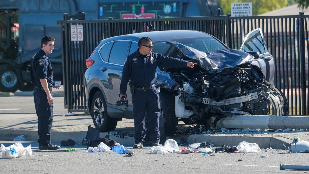 AL MENOS 30 PERSONAS RESULTARON HERIDAS EN LOS ÁNGELES TRAS UN ATROPELLO MASIVO