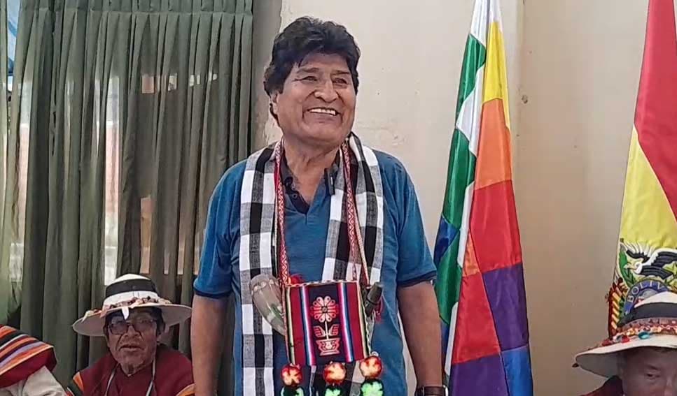 EVO : ‘ALGUNOS COMPAÑEROS VIENEN ACÁ DICIENDO: EVO, DIOS TE HA MANDADO; YO NO CREO, PERO A VECES ME HACEN CREER’