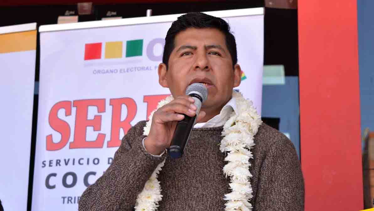 TAHUICHI: PARTIDOS «JUEGAN CON LOS ELECTORES» AL RESERVAR MÁS DE 1.000 CANDIDATURAS