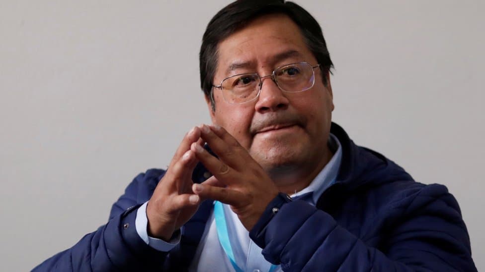 ARCE: “NO TENGO POR QUÉ HUIR, ME QUEDO EN BOLIVIA”