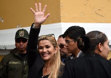 LIBERAN A JEANINE ÁÑEZ EN EL CASO SENKATA; FISCALÍA DEFINIRÁ FUTURO DEL JUICIO