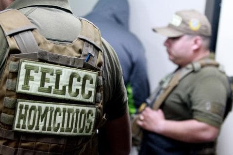 FELCC APREHENDE A TRES SOSPECHOSOS LIGADOS AL DOBLE ASESINATO