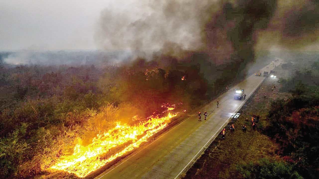 SANTA CRUZ ENFRENTA EMERGENCIA EN MUNICIPIOS AFECTADOS POR INCENDIOS FORESTALES