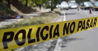 POLICÍA INVESTIGA HALLAZGO DE CUERPO SIN VIDA EN CANAL DE DRENAJE EN SANTA CRUZ