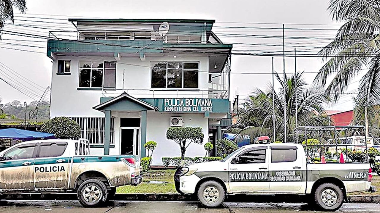 FELCC INVESTIGA DOBLE HOMICIDIO EN TALLER DE CHIMORÉ