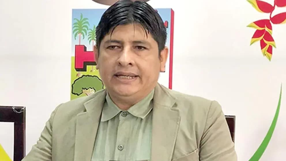 ROLANDO CUELLAR SE PERFILA COMO CANDIDATO A GOBERNADOR DE SANTA CRUZ