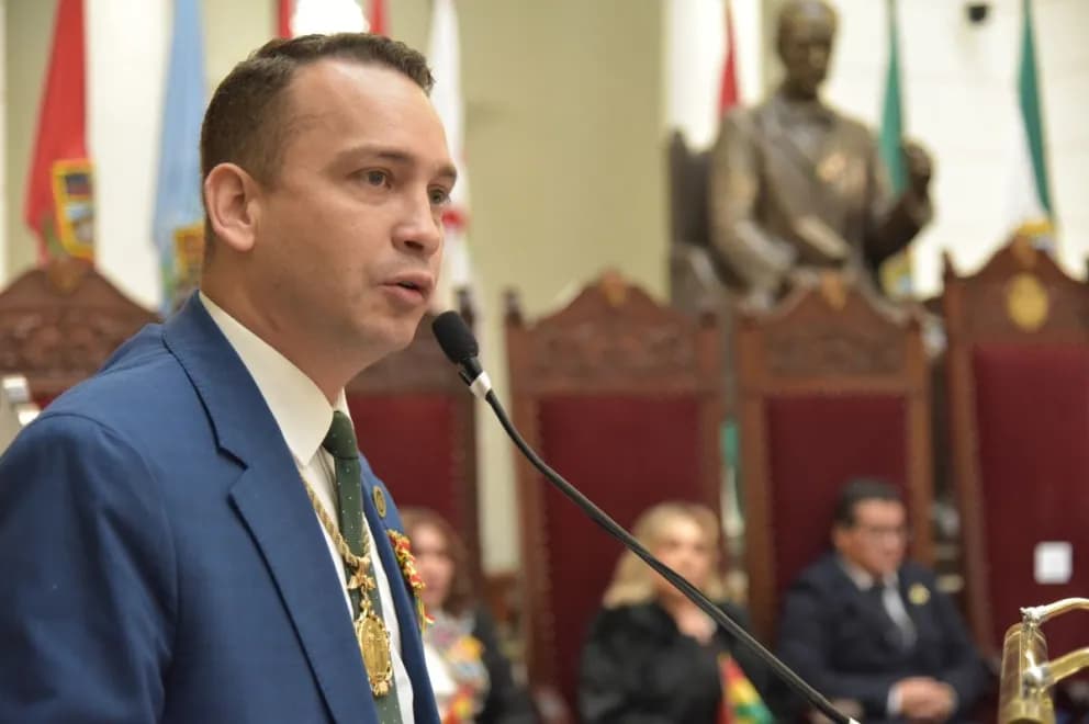 “ANTES HABÍA UN CAPATAZ”: ROMER SAUCEDO EXIGE INDEPENDENCIA JUDICIAL