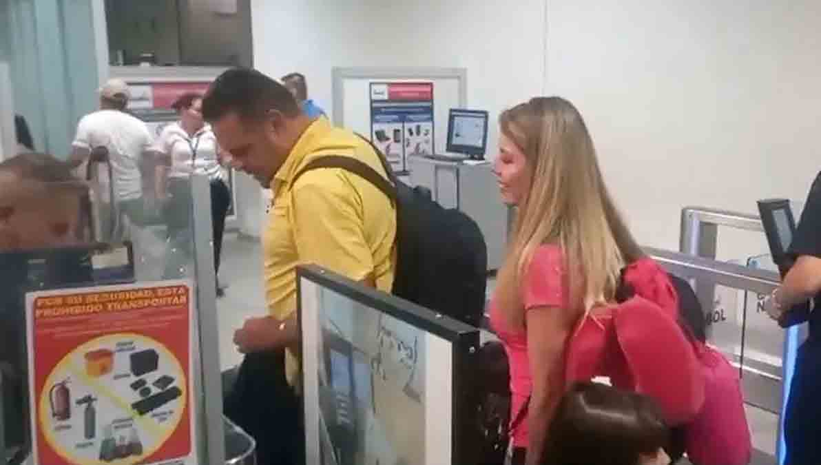 LUIS REVILLA REGRESA A BOLIVIA TRAS CASI CUATRO AÑOS Y ANUNCIA ENFRENTAR LA JUSTICIA