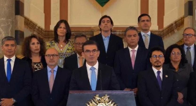 PAZ ANUNCIÓ UN PAQUETE DE LEYES: COMBUSTIBLE SIN SUBVENCIÓN Y SALARIO MÍNIMO DE BS 3.300