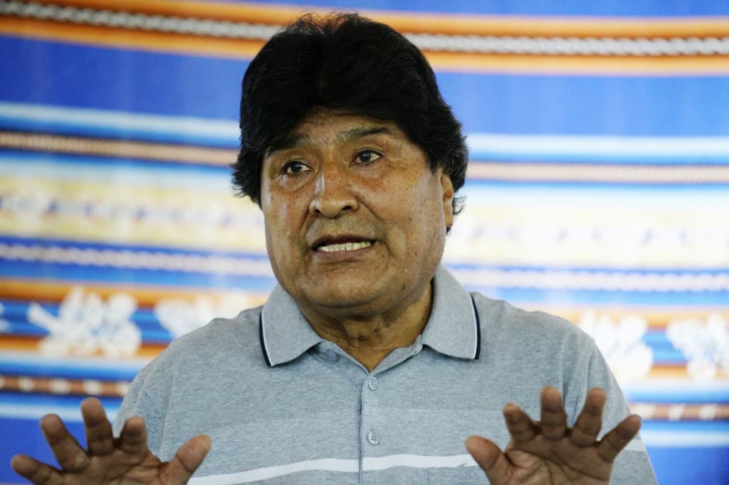 MORALES ACUSA AL GOBIERNO DE RODRIGO PAZ Y A LA DEA DE PLAN PARA INGRESAR AL TRÓPICO