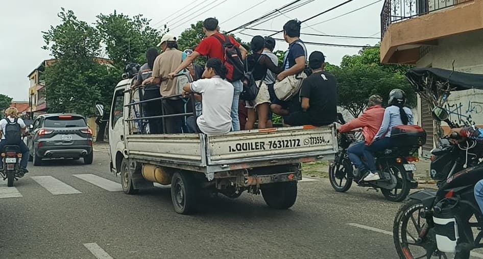 CUARTO DÍA SIN MICROS: ALCALDE ANUNCIA MULTAS Y RETIRO DE RUTAS