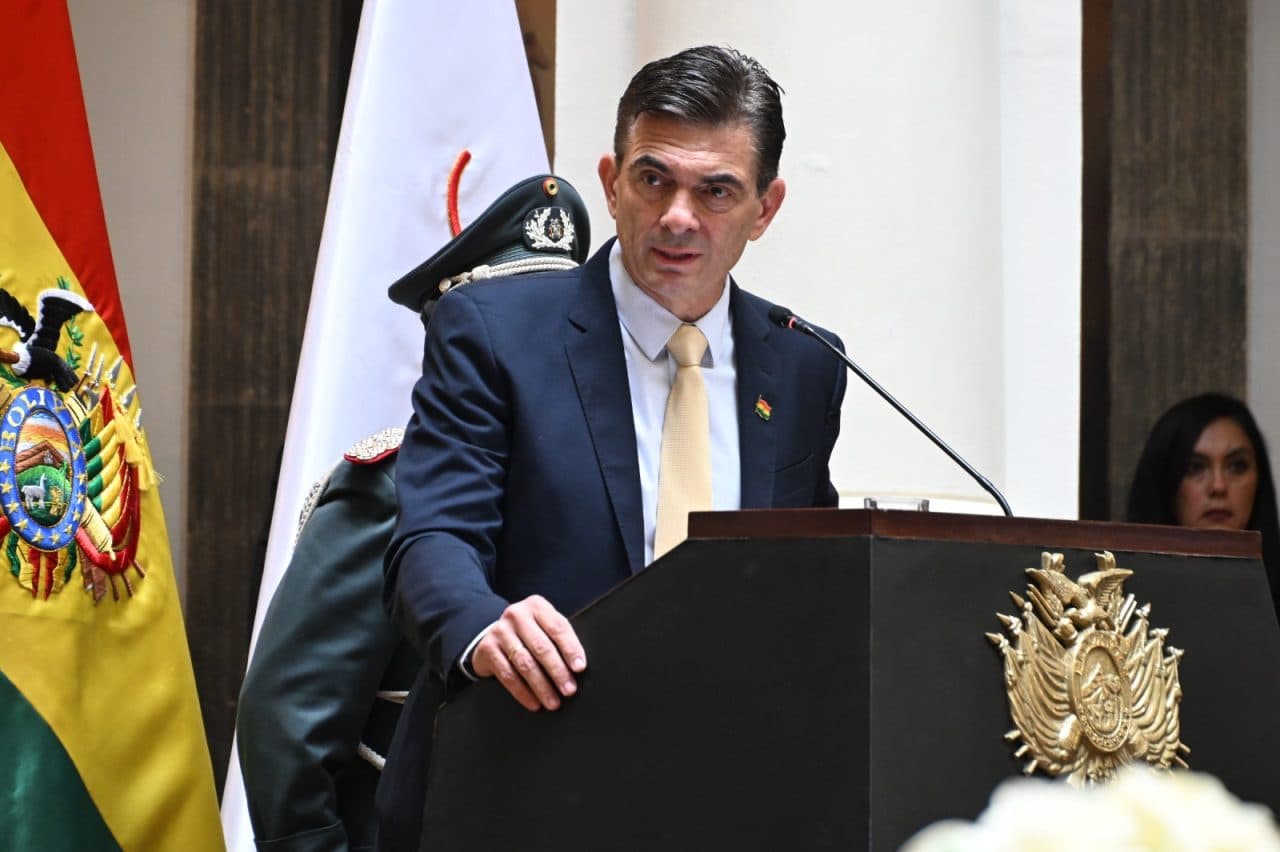 PRESIDENTE RODRIGO PAZ PLANTEA CINCO DECISIONES ESTRATÉGICAS PARA FORTALECER LAS EXPORTACIONES